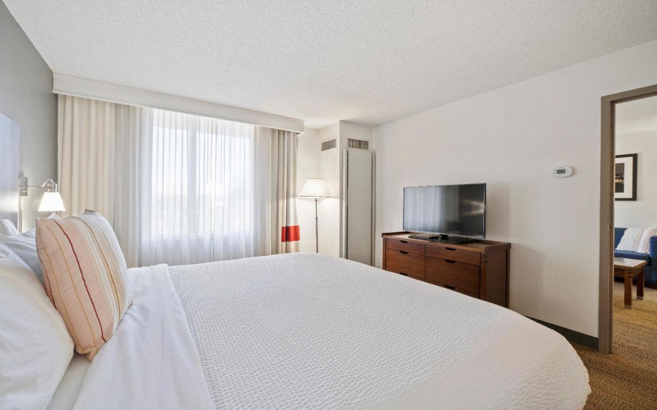 315 Loso Hotel Airport Charlotte Esterno foto