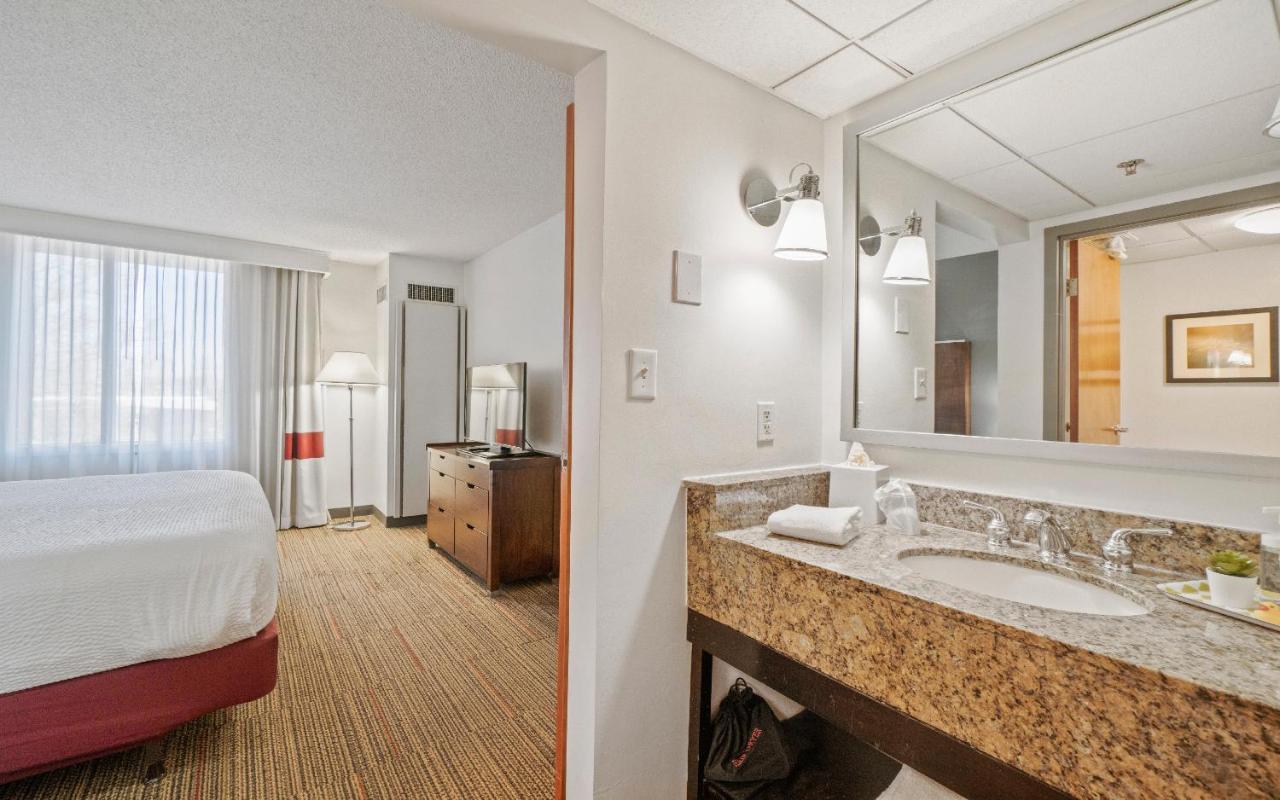 315 Loso Hotel Airport Charlotte Esterno foto