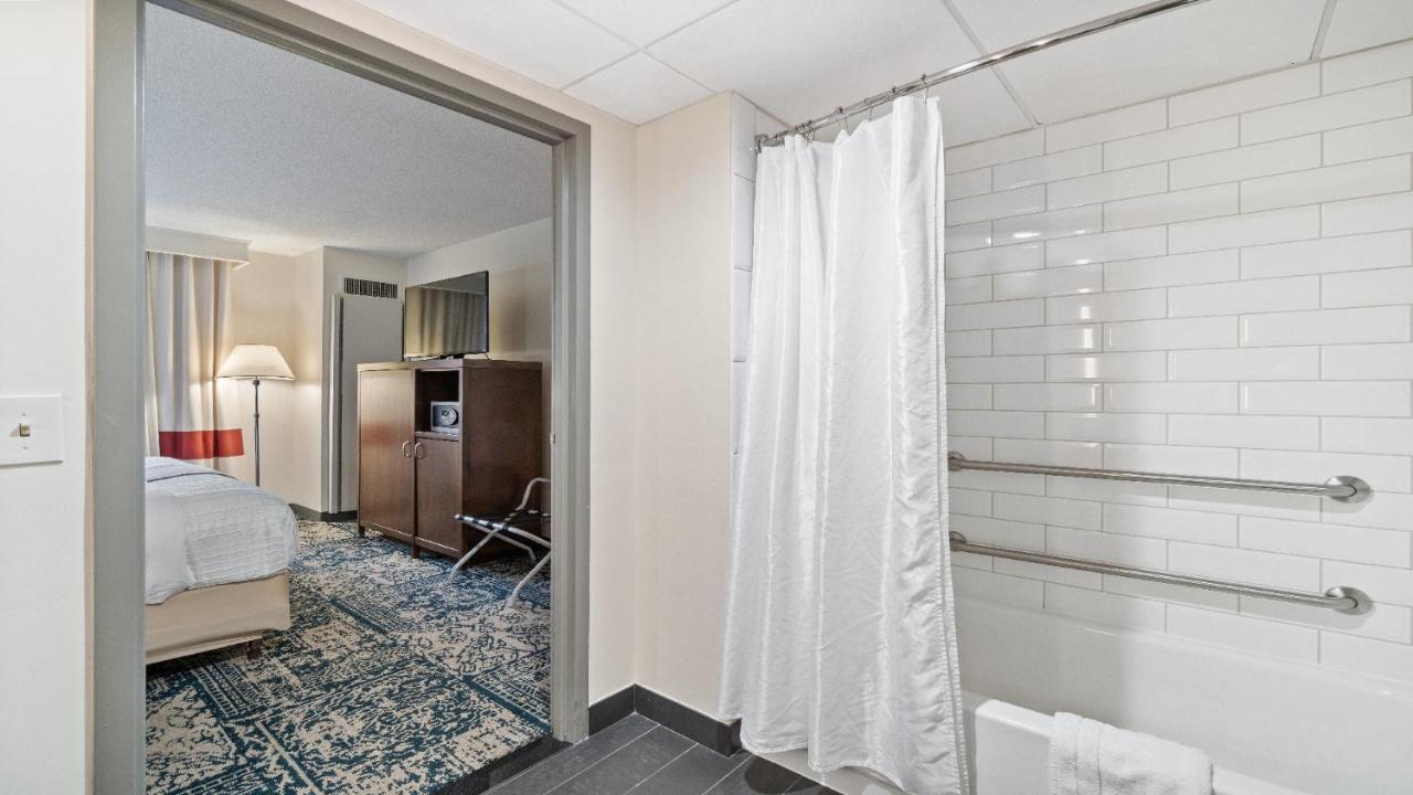 315 Loso Hotel Airport Charlotte Esterno foto