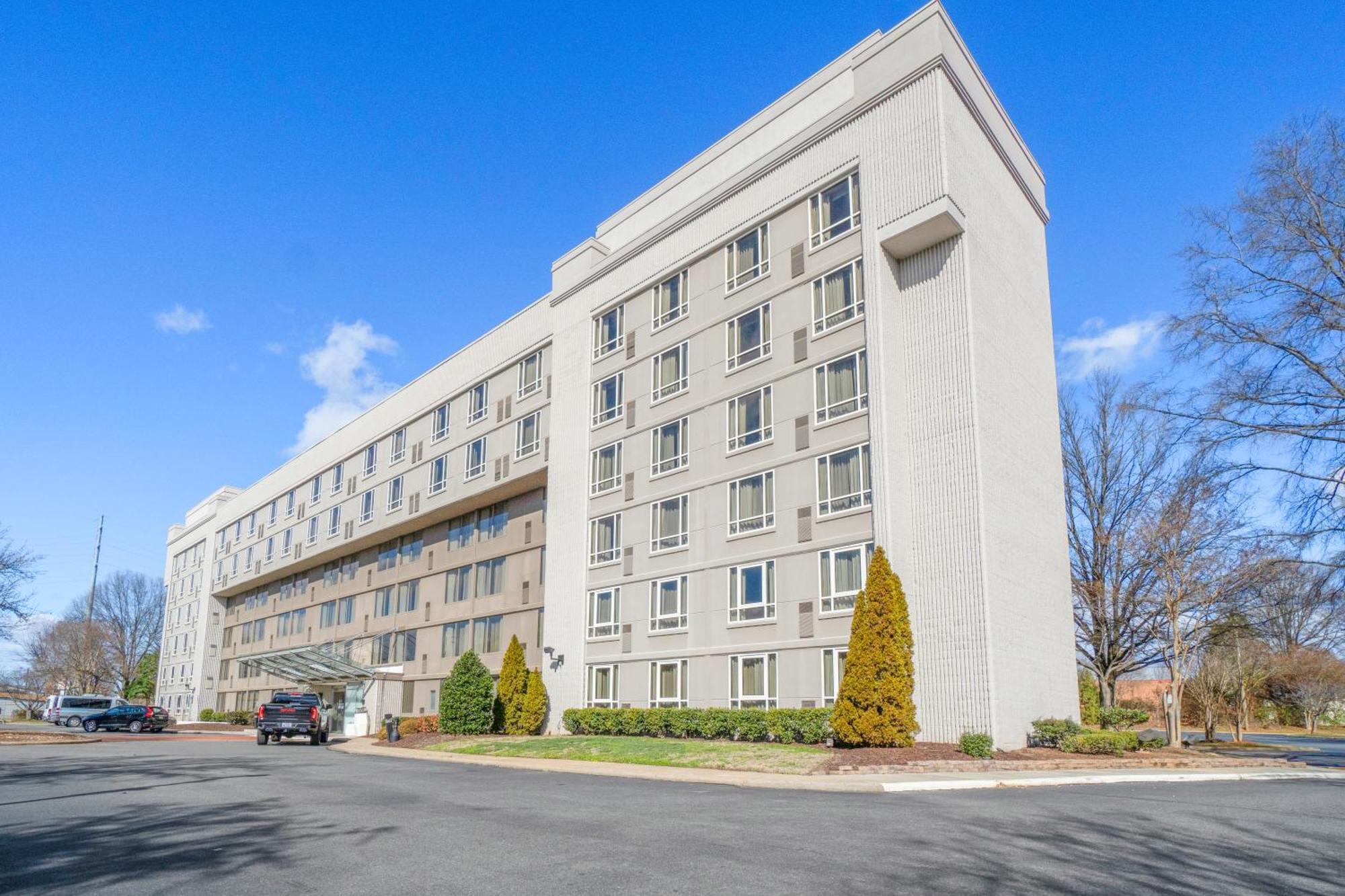 315 Loso Hotel Airport Charlotte Esterno foto